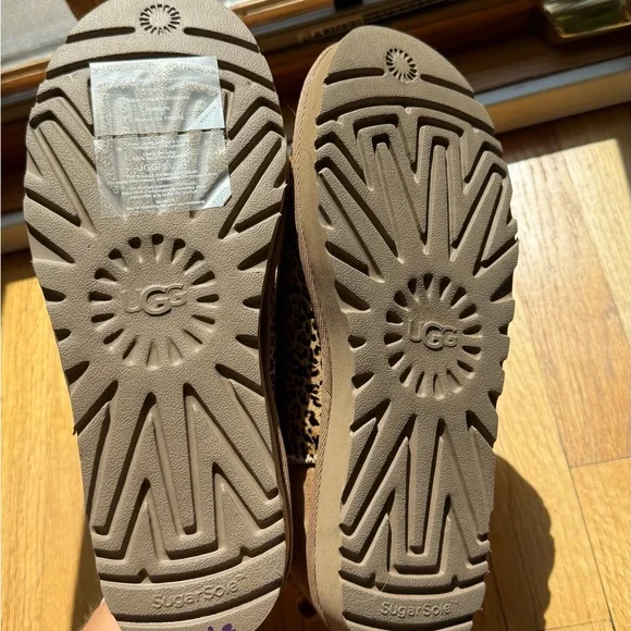 Women's Ultra Mini Speckles Slip-On Booties Size 9 Chesnut/animal print - Picture 3 of 8